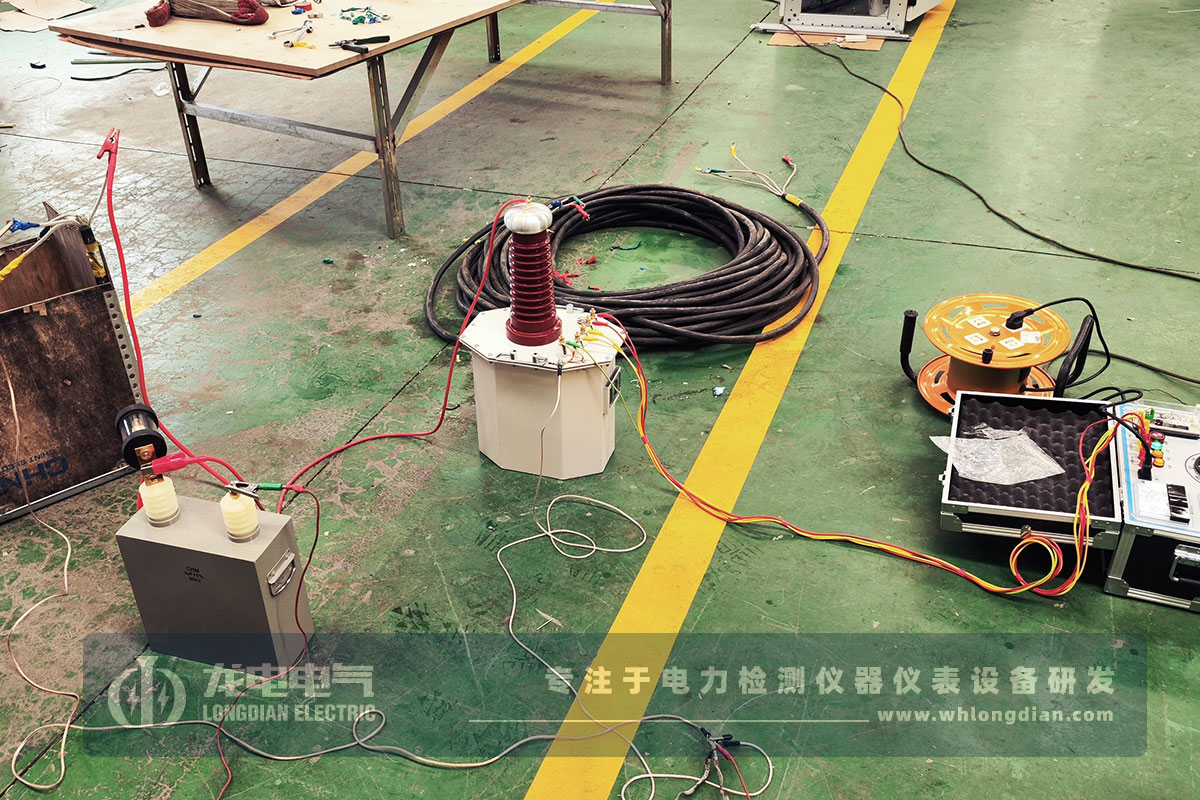 武漢龍電電氣技術(shù)團(tuán)隊為河北唐山客戶提供技術(shù)培訓(xùn) 武漢龍電電氣技術(shù)團(tuán)隊為河北唐山客戶提供技術(shù)培訓(xùn)